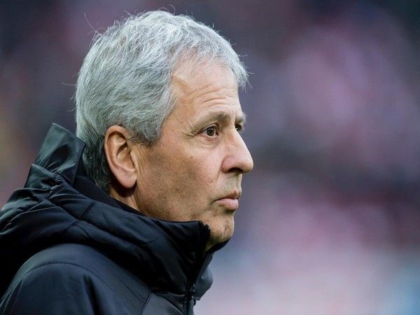 Tin bóng đá tối 14/12: Dortmund thông báo sa thải HLV Lucien Favre