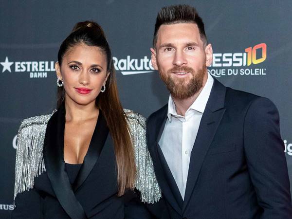 Chuyện tình yêu giữa Messi và Antonella