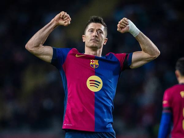 Lewandowski là mẫu tiền đạo toàn diện