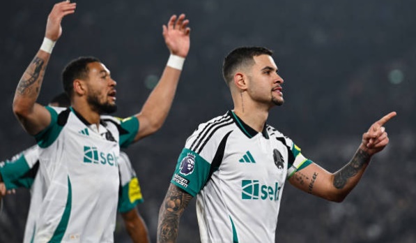 Tin CLB Newcastle: Áp sát Man City trên bảng xếp hạng NHA