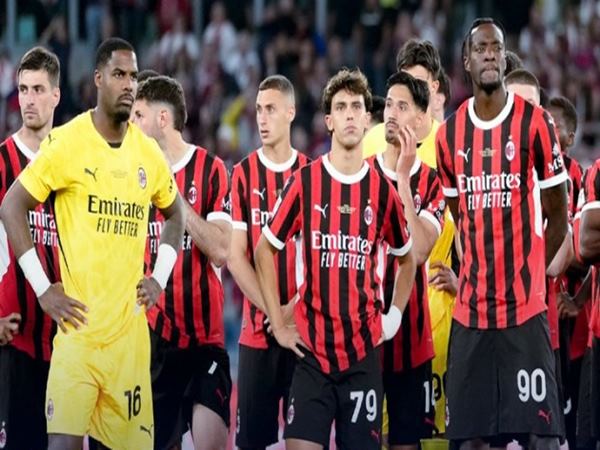 Tin AC Milan: Rossoneri không giành quyền dự cúp châu Âu