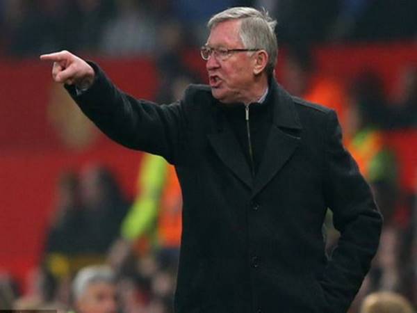 Sự nghiệp cầm quân của HLV Sir Alex Ferguson