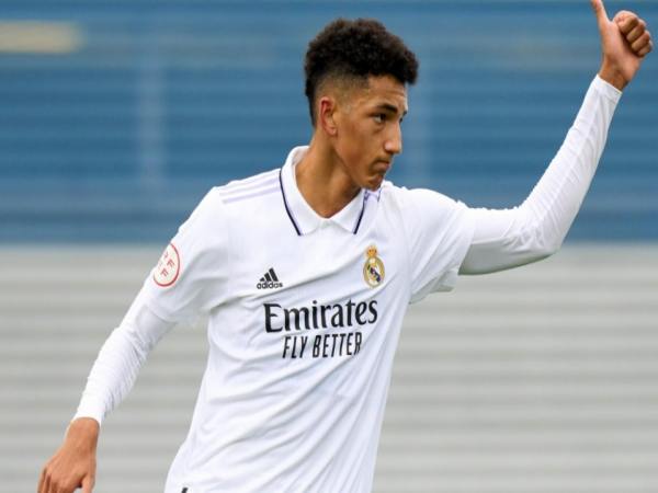 Chuyển nhượng BĐ: Real xác nhận chia tay Alvaro Rodriguez
