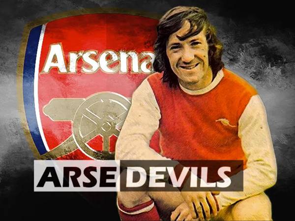 Tiền vệ Arsenal
