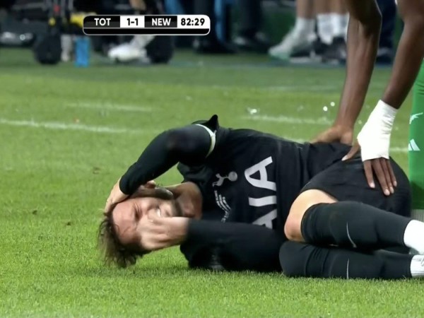 Son Heung Min biểu tượng tận hiến của Spurs