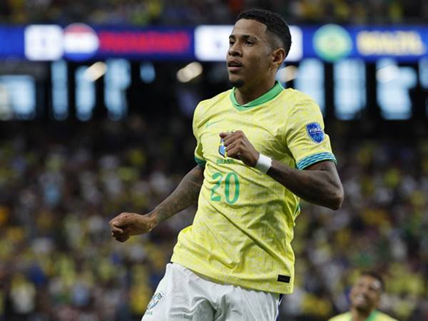 Tin Tottenham 22/8: Tottenham đang nỗ lực chiêu mộ Savinho