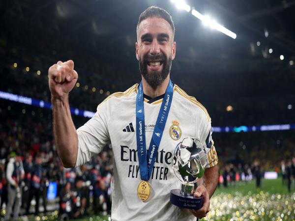 Hậu vệ Dani Carvajal